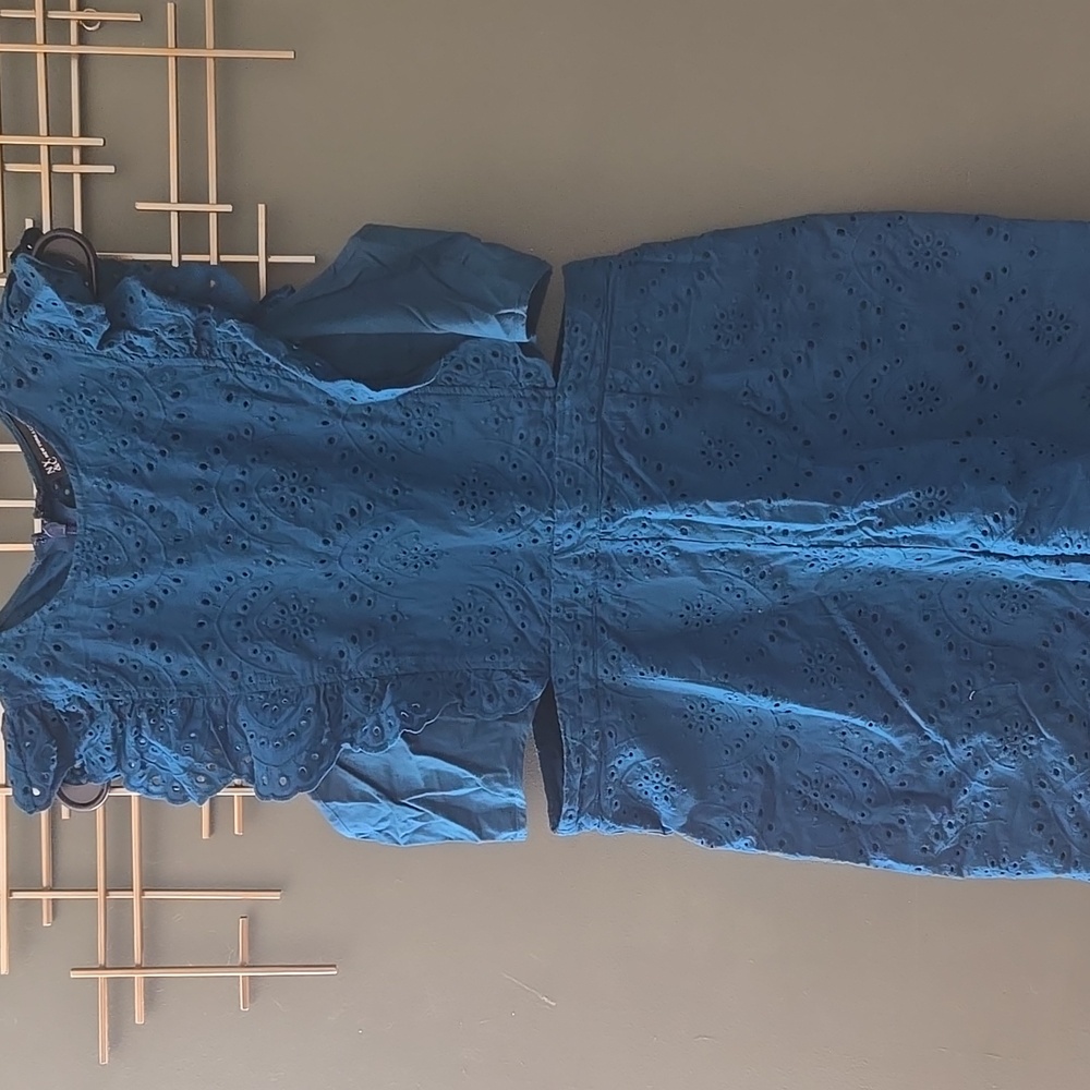 New York & Company Sleeveless eyelet Romper, Size L
